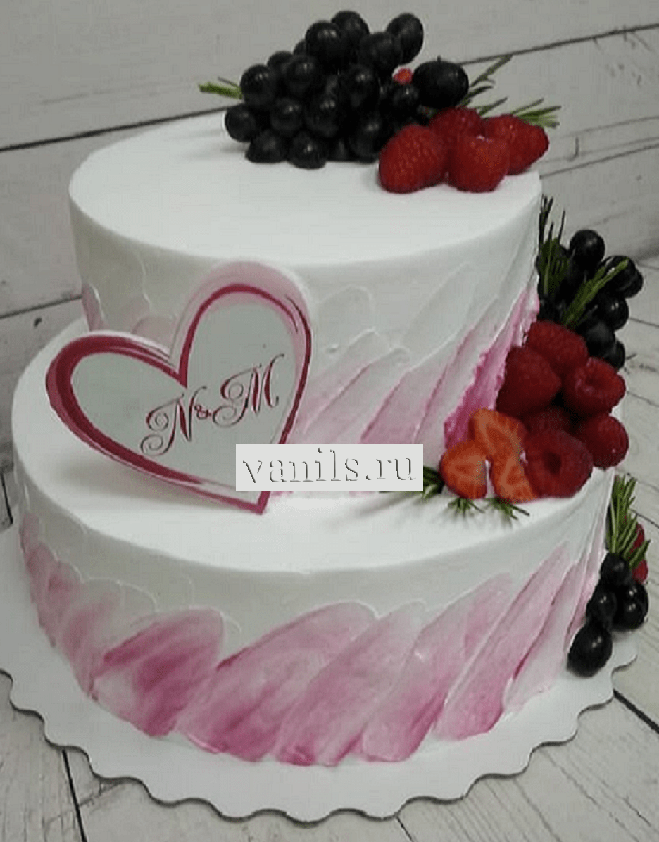 Свадебный торт малиновый