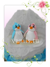 Figurki pingvinov na tort