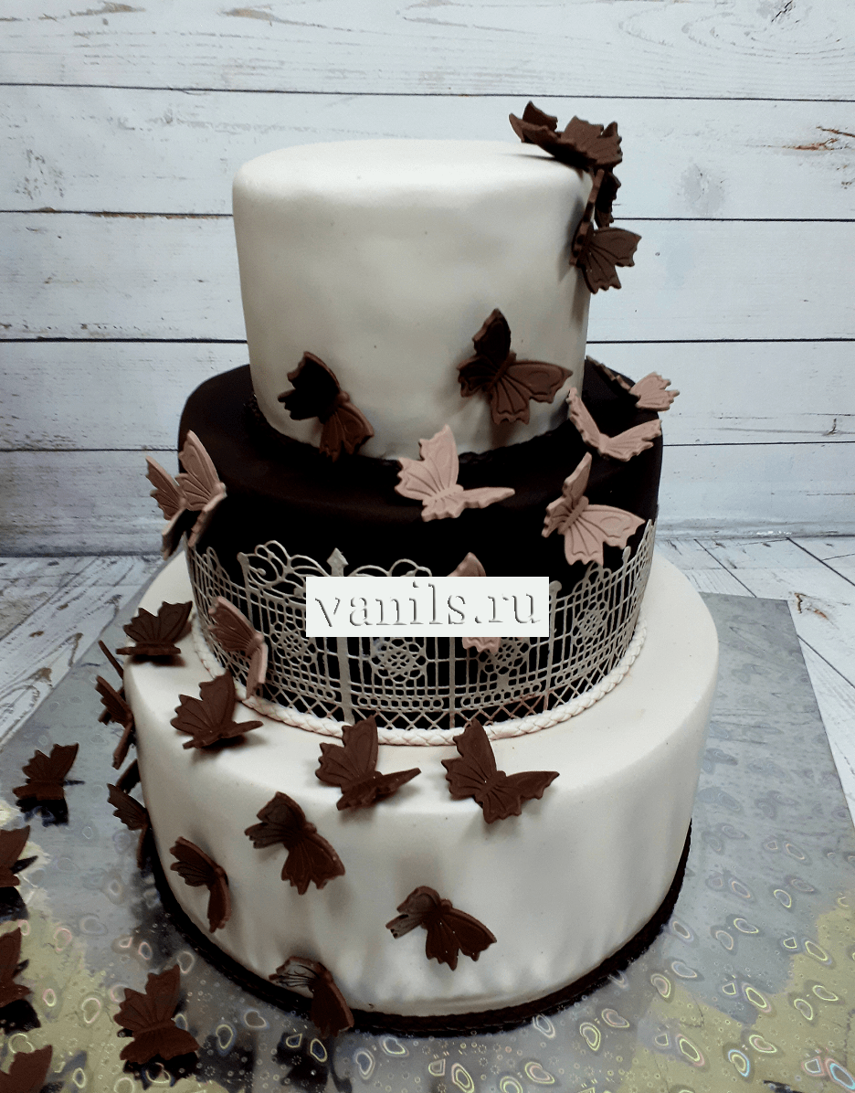 Свадебный торт коричневый