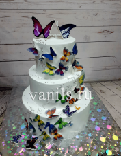 торт с бабочками свадебный